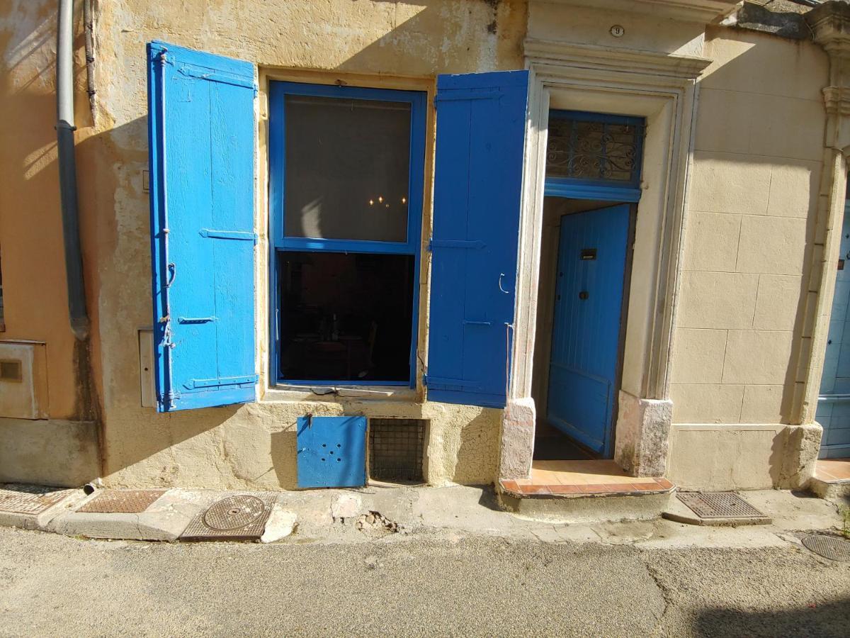 Charmante Maison Arlesienne A L'Ombre Des Arenes, De 2 A 5P Bagian luar foto