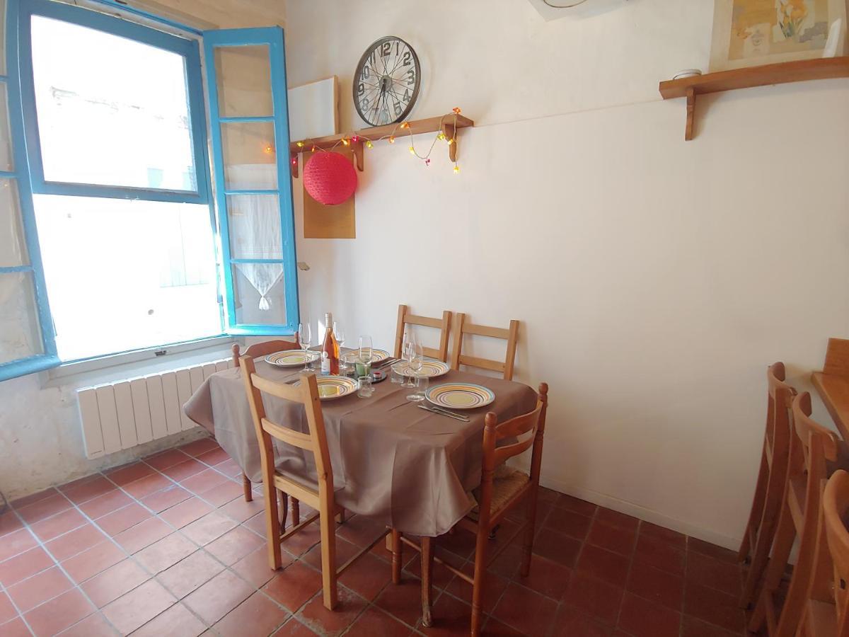 Charmante Maison Arlesienne A L'Ombre Des Arenes, De 2 A 5P Bagian luar foto