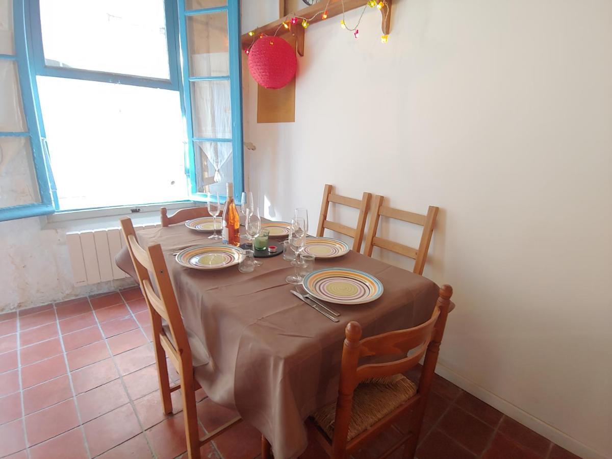 Charmante Maison Arlesienne A L'Ombre Des Arenes, De 2 A 5P Bagian luar foto